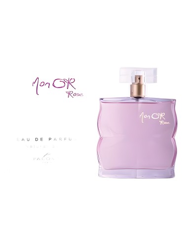 Frasco de Mon Or Rose, de Pacoma