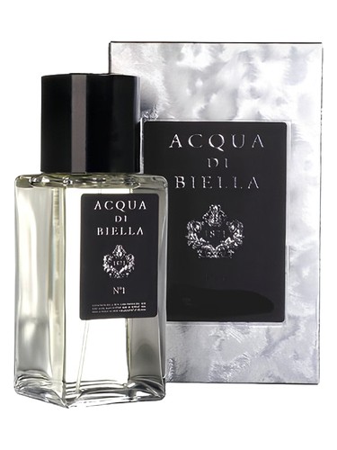 Frasco de Acqua di Biella N° 1, de Acqua di Biella