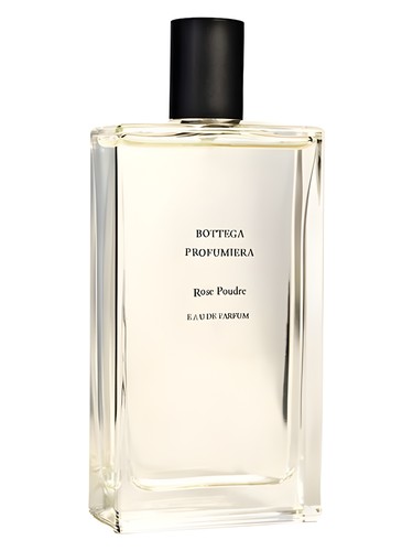 Frasco de Rose Poudre — Bottega Profumiera