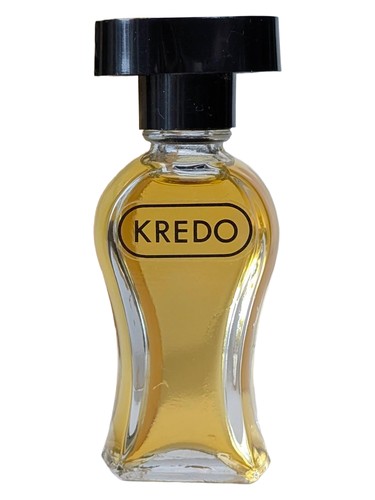 Frasco de Kredo (Кредо), de Dzintars