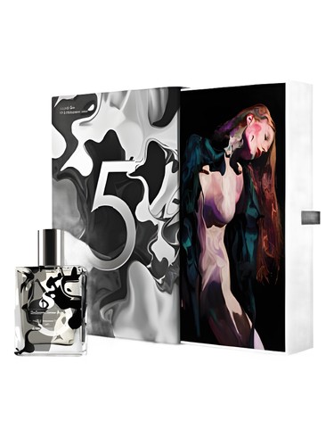 Frasco de No. 5 Second Skin, de Six Scents