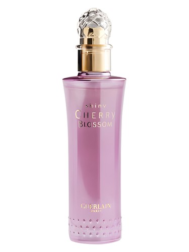 Frasco de Shiny Cherry Blossom, de Guerlain