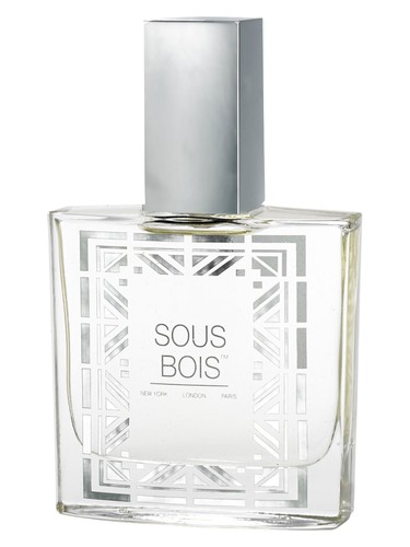 Frasco de Sous Bois, de Parfums Retro