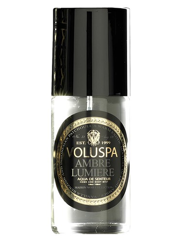 Frasco de Ambre Lumiere, de Voluspa