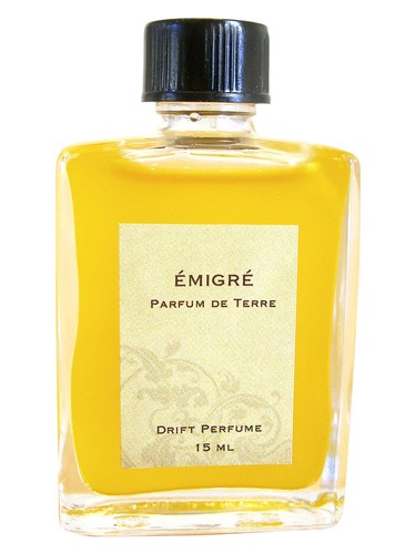 Frasco de Emigre, de Drift Parfum de Terre