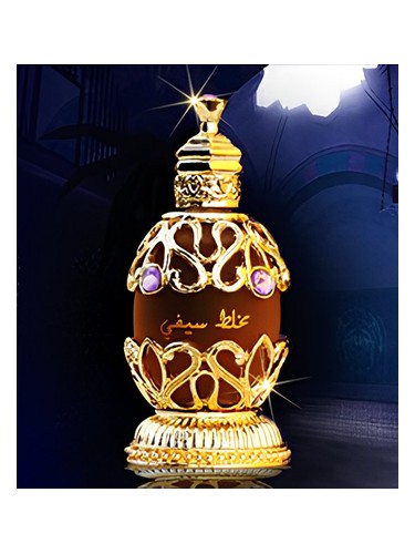 Frasco de Mukhallat Saifee, de Hamidi Oud & Perfumes