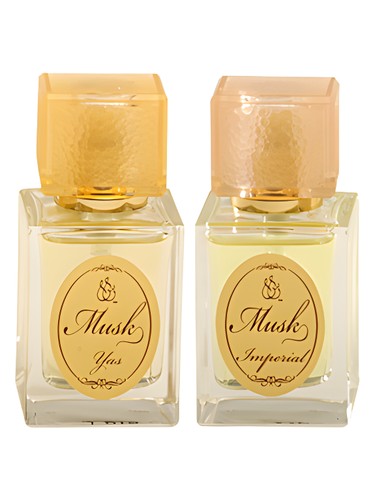 Frasco de Musk Imperial and Yas, de Yas Perfumes