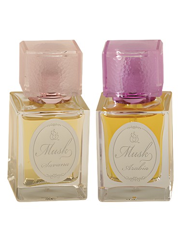 Frasco de Musk Savana and Arabia, de Yas Perfumes