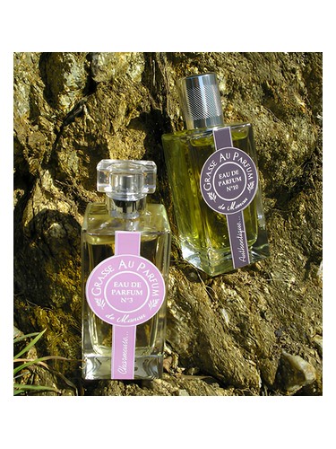 Frasco de No 14 Fatale, de Grasse Au Parfum