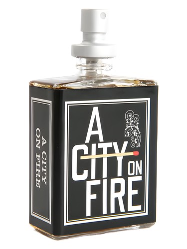 Frasco de A City On Fire — Imaginary Authors