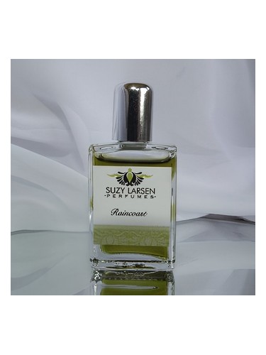 Frasco de Raincoast, de Suzy Larsen Perfumes