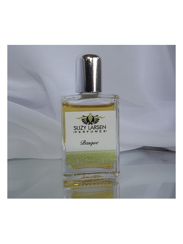 Frasco de Basque, de Suzy Larsen Perfumes