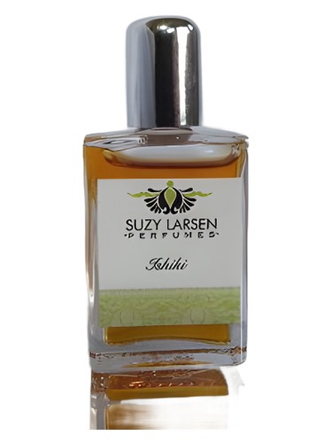 Frasco de Ishiki, de Suzy Larsen Perfumes