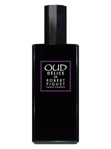 Frasco de Oud Délice, de Robert Piguet