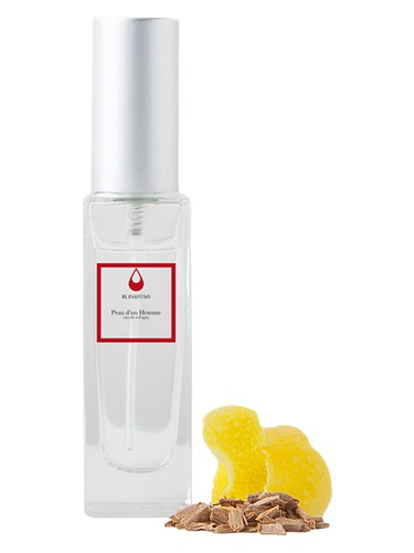 Frasco de Peau D'Un Homme, de FL Parfums