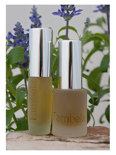 Frasco de Blue Jasmine, de Tambela Natural Perfumes