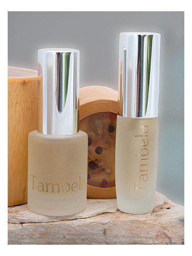 Frasco de Tea Olive, de Tambela Natural Perfumes