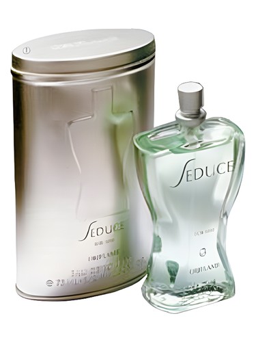 Frasco de Seduce for him, de Oriflame