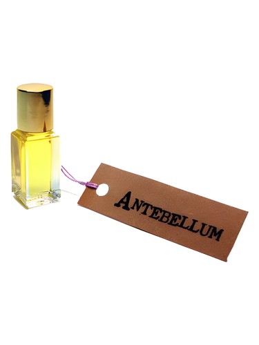 Frasco de Antebellum Perfume Oil, de Scent by the Sea