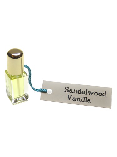 Frasco de Sandalwood Vanilla Perfume Oil, de Scent by the Sea