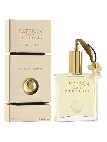 Frasco de Oriental Flower, de Esteban