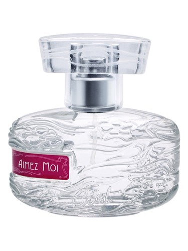 Frasco de Aimez Moi, de CIEL Parfum