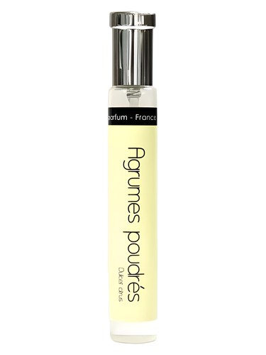 Frasco de Agrumes Poudrés, de Adopt Parfums