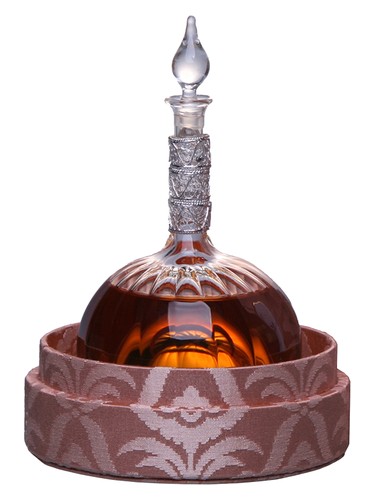 Frasco de Anonimo Veneziano Estratto, de Nobile 1942