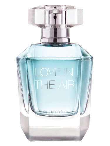 Frasco de Love In The Air, de Dilís Parfum