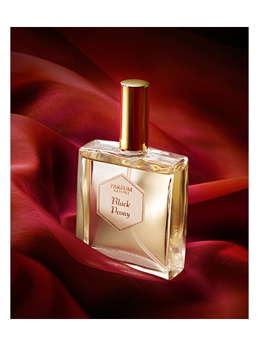 Frasco de Black Peony, de Parfum Satori