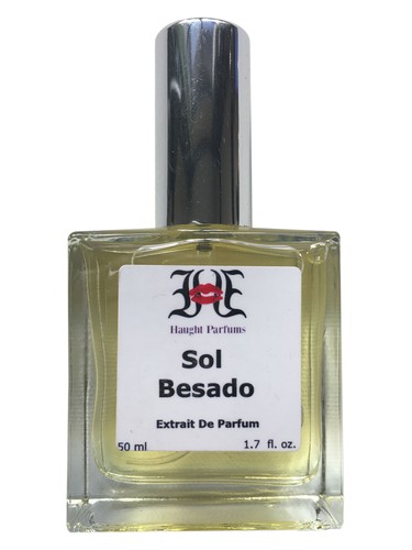 Frasco de Sol Besado, de Haught Parfums
