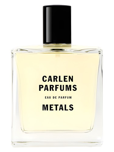 Frasco de Metals, de Carlen Parfums