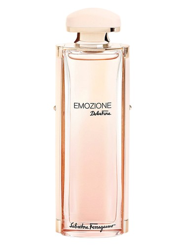 Frasco de Emozione Dolce Fiore, de Salvatore Ferragamo