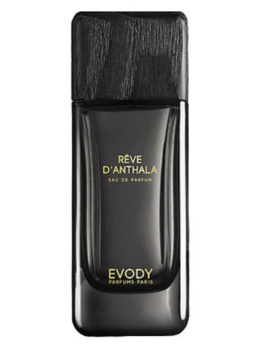 Frasco de Reve d'Anthala, de Evody Parfums