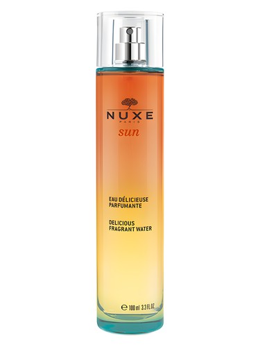 Frasco de Sun Eau Delicieuse Parfumante — Nuxe