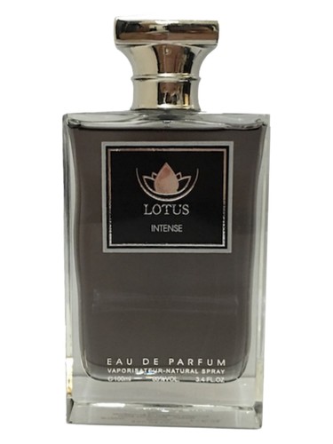 Frasco de Lotus Intense, de Lotus