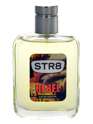 Frasco de Rebel, de STR8