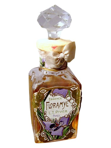 Frasco de Floramye, de L.T. Piver