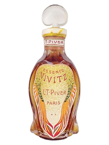 Frasco de Vivitz, de L.T. Piver