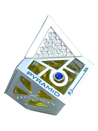 Frasco de Pyramid, de Nabeel