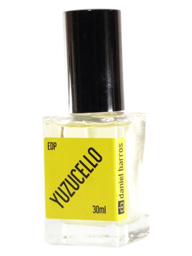 Frasco de Yuzucello — Daniel Barros