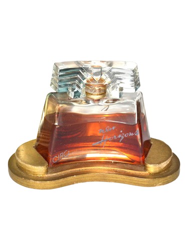 Frasco de New Horizons, de Parfums Ciro