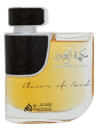 Frasco de Nakahat Al Oud — Lattafa Perfumes
