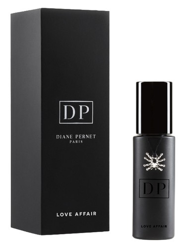 Frasco de Love Affair, de Diane Pernet
