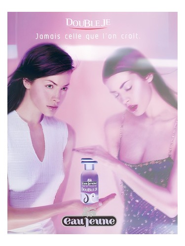 Frasco de Double Je, de Eau Jeune