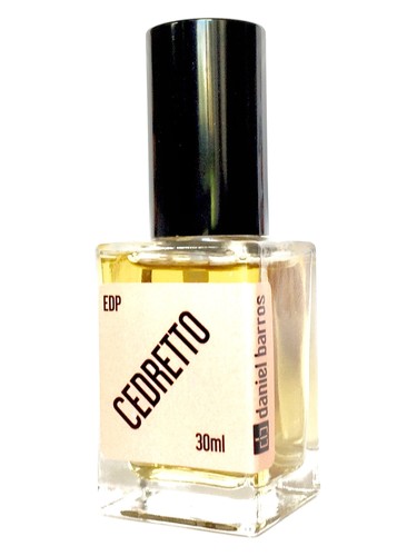 Frasco de Cedretto, de Daniel Barros