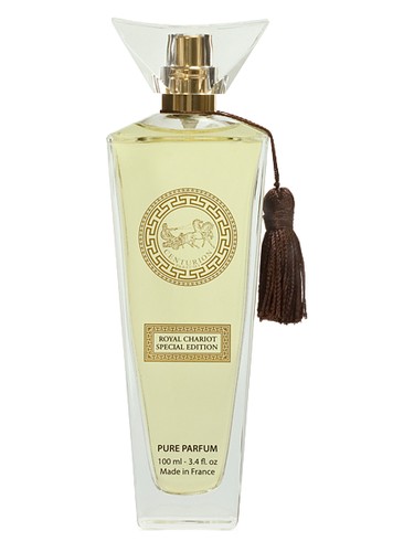 Frasco de Royal Chariot, de Centurion Parfums