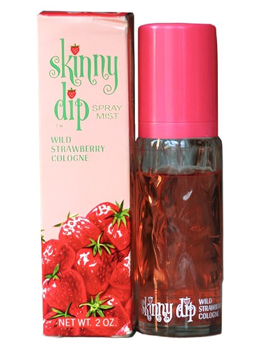 Frasco de Skinny Dip Wild Strawberry Cologne, de Leeming-Pacquin