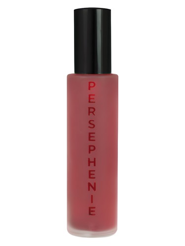 Frasco de Bedouin Rose Eau Fraiche, de Persephenie Studio