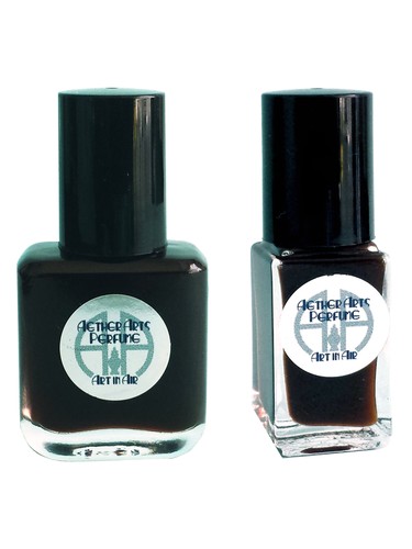 Frasco de Burner Perfume No 7: Red Dodecahedron, de Aether Arts Perfume